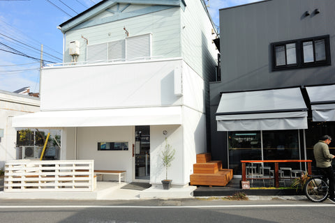 勤労感謝の日も休まず営業いたします