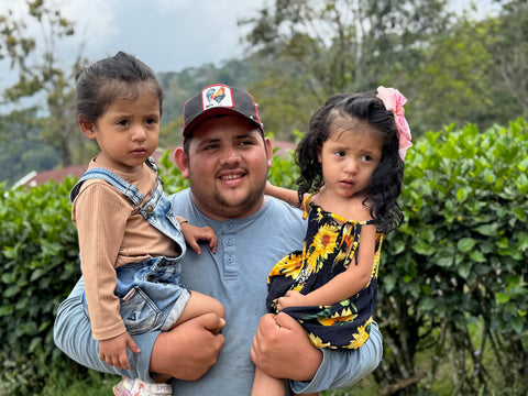 マイケル フェルナンデス パライネマ ハニー