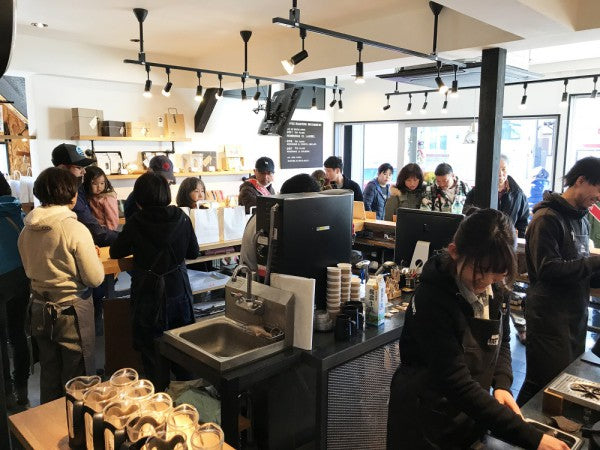 スタッフ急募です – 27 COFFEE ROASTERS